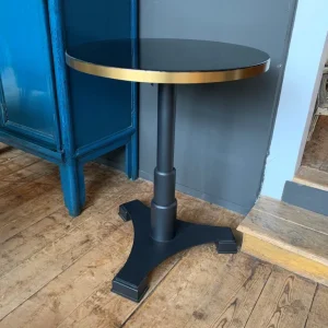 Rond Tafeltje Avoria