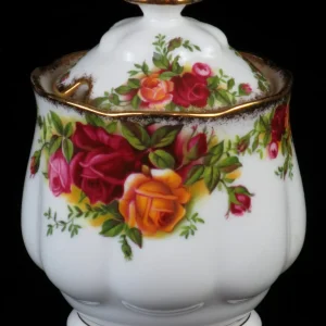 Old Country Rose jampot