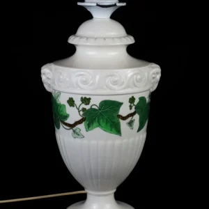 Stratford lamp